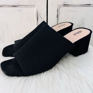Diba True Black Ribbed Band Sandal with Block Heel Comfort Sandals - Size 11
